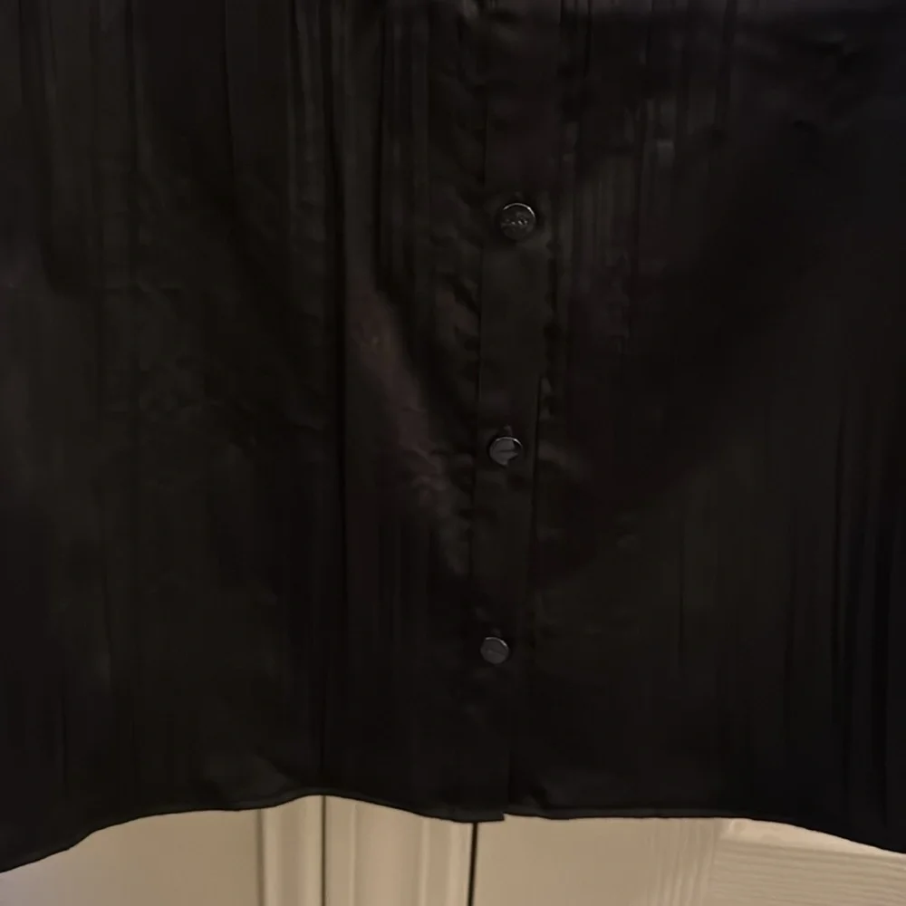 DKNY Blouse - Picture 6 of 9